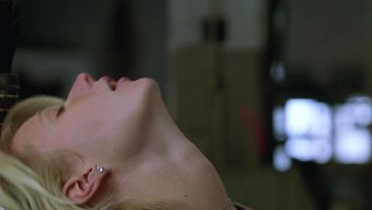 Gwyneth Paltrow Sıcak Bir Öpüşme Sahnesinde Yıldızlaşıyor