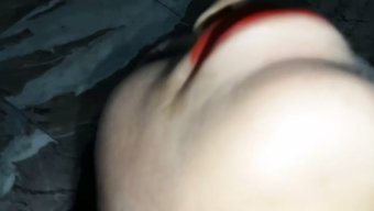 Genç Amatör, Sert Seks Dolu Bir Gün Için 3500 Rupi Alıyor