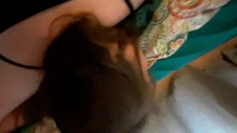 Şişman Fahişenin Tek Başına Eğlencesi: Komik Ve Seksi Bir Video