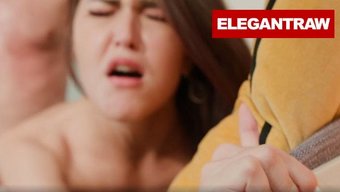 Penis Açlığı Olan Üniversiteli, Sınavı Için Sert Bir Şekilde Sikişiyor