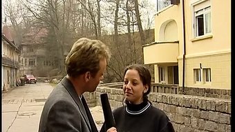 Büyük Doğal Göğüslü Genç Teresa Ile Bir Seks Oyuncağını Hayata Geçirmek