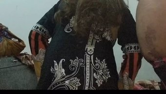Üniversite Arkadaşları Yurt Odasında Oral Ve Anal Seksle Deney Yapıyorlar