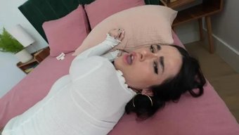 En Iyi Arkadaşımın Kızını Keşfetmek: Gizli Bir Arzu Yerine Getirildi