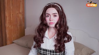 Cadılar Bayramı Gecesinde Nikky Dandeli Ile Perili Bebek Ritüeli, Ateşli Bir Boşalma Ile Bitiyor.
