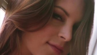 Amber Sym'In Solo Zevk Seansı: Kendi Kendine