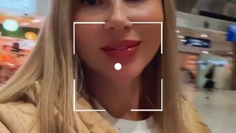 Avrupalı Milf Nadya, Swinger Partisinde Deneyimlerini Paylaşıyor