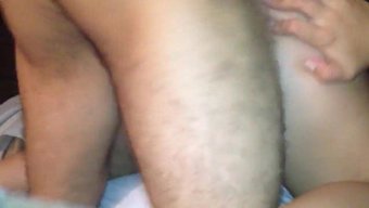 En Seksi Erkek, Bu Ateşli Videoda Seksi Bir Kızla Başa Çıkıyor