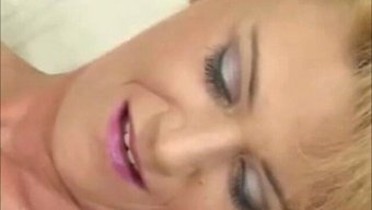 Bir Videoda Sakso Ve Makine Sikişi