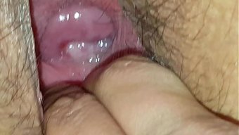 Ev Yapımı Kolombiyalı Amatör Porno Sahnesiyle Cervix Oyunları.