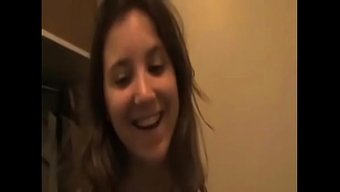 Inanılmaz Hızlı Bir Oral Seksle Harika Oral Seks
