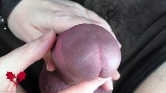 Azgın Amatör Bdsm Videosunda Orgazmını Yakından Yakalıyor