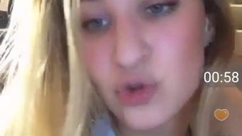 Dans Eden Kızlar Seksi Bir Videoda Göğüslerini Sergiliyorlar