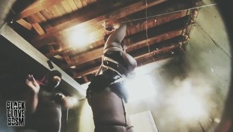 Siyahlar Ve Bdsm El Ele Gidiyor