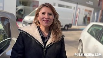 Olgun Kolombiyalı Kadın Putalocura'Da Torbe Ile Vahşi Bir Yolculuğa Çıkıyor
