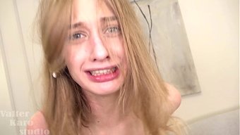 Sasha Paige, Deli Gibi Anal Yaptıktan Sonra Götünü Iyice Açıyor.
