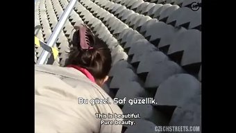 18'Lik Türk Güzeli Dar Götünü Arkadan Siktiriyor