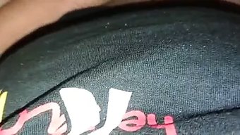 Nepalli Bhabhi'Nin Büyük Poposuyla Ev Yapımı Anal Sikişi