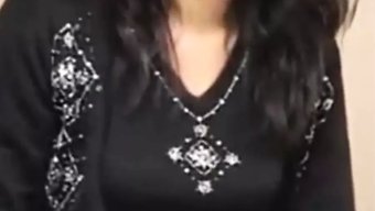 Ilk Kez Japon Amatör Milf Oral Seks Yapıyor