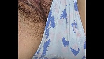 Sıkı Latin Üvey Kız Kardeş Yumruklanıyor Ve Içine Boşalıyor