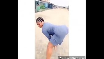 Nijeryalı Üniversite Kızı 3'Lü Videoda Çılgına Döndü