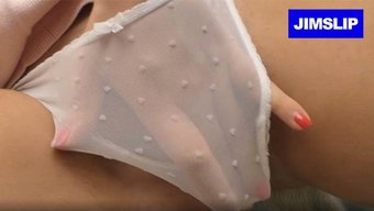 Selvaggia'Nın Avrupalı Güzelliği Bu Ateşli Videoda Parmaklanıyor Ve Sikişiyor