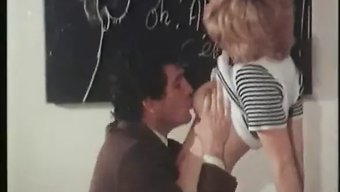 Fuck-Academy'De Marilyn Ile Retro Seks Sahnesi