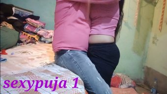 Hintli Genç Kızın Kirli Konuşma Ve Bikini Ile Harika Cowgirl Yolculuğu