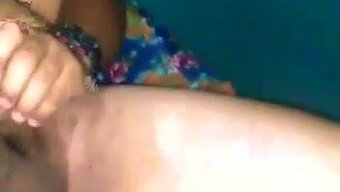 Olgun Çift Oral Zevke Dalıyor