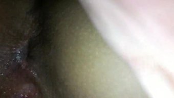 Sıkı Latina Amcığı, Cowgirl Pozisyonunda Büyük Yarakla Başa Çıkıyor
