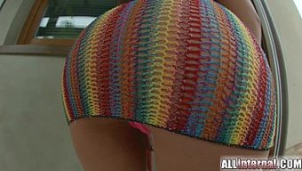 Avrupalı Genç Yüksek Çözünürlükte Bir Creampie Alıyor