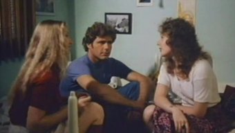 Klasik Grindhouse Hissiyle Retro Amerikan Hızlı Seks