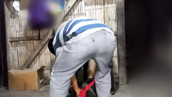 Üvey Baba Dansla Tahrik Oluyor Ve Seçmelere Katılıyor