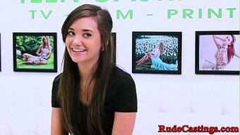 Gia Paige'In Ev Yapımı Bir Filmdeki Hardcore Sahneler Için Gerçekçi Seçmeleri.