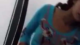 Hintli Çiftin Sıcak Seks Videosu Daha Fazla Bölümle Devam Ediyor