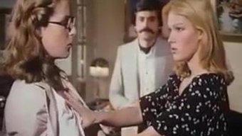 Bu Avrupa Klasiğinde Büyük Göğüsler Ve Üçlü