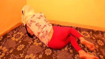 Üniversite Öğrencisi Kiya Arkadan Sert Bir Şekilde Beceriliyor