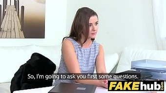 Ajan, Seksi Bir Modelin Islak Amını Ilk Kez Sıcak Bir Oral Sahnede Tattırıyor