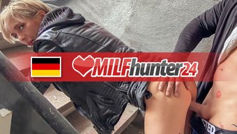 Kevin'In Olgun Milf'I Ağzı Ve Yüzü Spermlerle Dolu