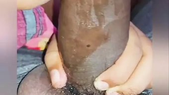Hint Okul Kızının Yakın Çekim Oral Seks Yaptığı Pov Videosu
