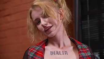 Berlin Bu Bdsm Videosunda Götünü Siktiriyor