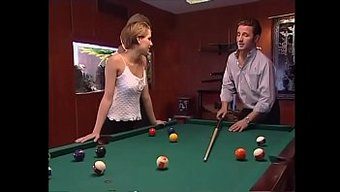 Vero'Nun Sıcak Ve Seksi Öğretmeni Redlighttv'De Hareket Ediyor