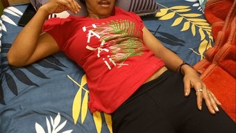 18+ Asyalı Genç Ilk Kez Otel Odası Alıyor