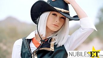Büyük Yarak Ve Sıkı Amcık Bu Sıcak Cowgirl Ve Blowjob Eyleminde Buluşuyor