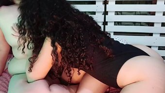 Büyük Göğüslü Doğal Genç Kız Videomda Creampie'Nin Tadını Çıkarıyor