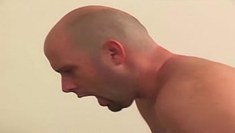 Pornostarlar Pov Videosunda Büyük Yarrağını Sırayla Sürüyorlar