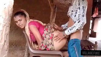 Desi Yenge Deep, Götünü Anal Için Veriyor.