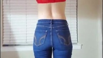 Iç Çamaşırı Giymiş Milf Kız Sakso Çekiyor Ve Boşalıyor
