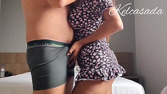 Kel, Bir Çift Tarafından Amını Yalatıp Parmaklatıyor