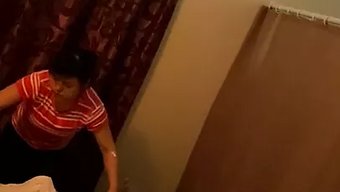 Rahatlatıcı Bir Masaj Için Bir Asyalı Spa'Ya Son Ziyaret
