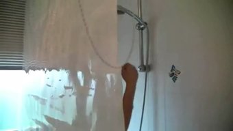 Çiftin Yaramazlık Yaptığı Ev Yapımı Duş Videosu